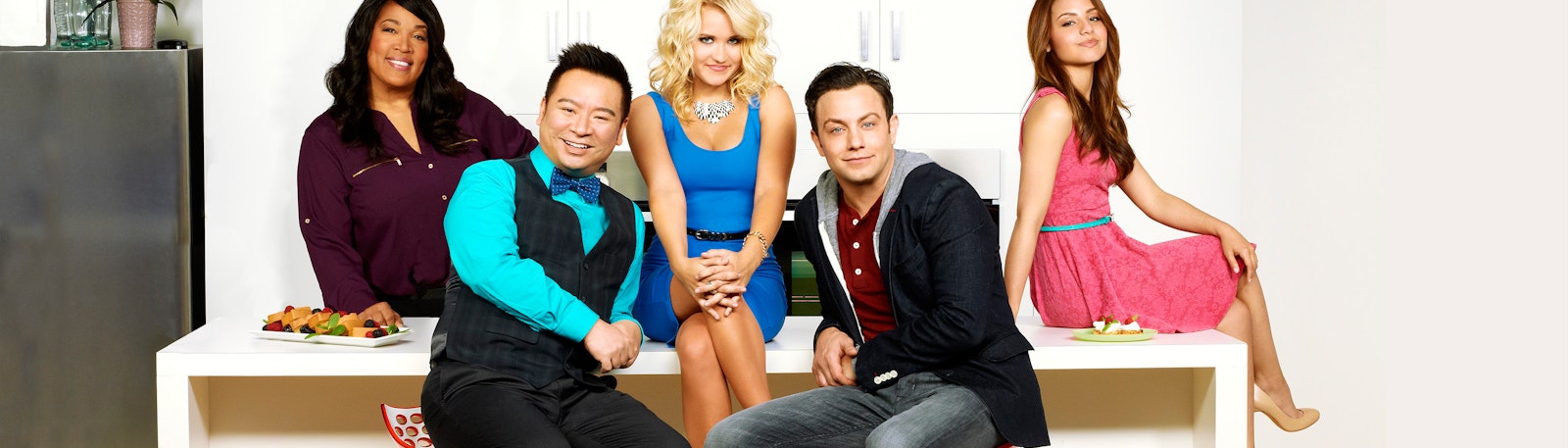 Is There A Season 6 Of Young And Hungry Image of Young And Hungry