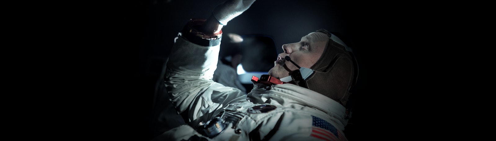 Image of 8 Days: To the Moon and Back